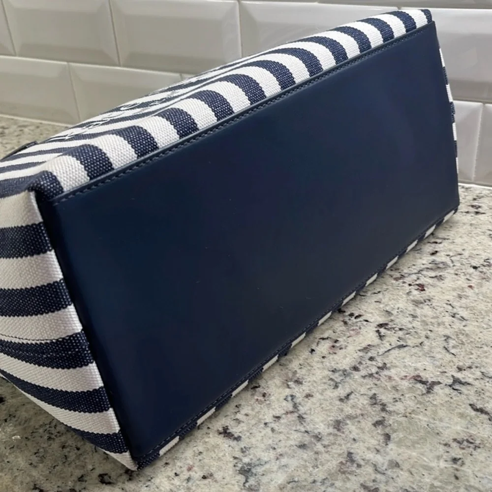 Kate Spade Striped Street Tote with Clutch Set NWOT - Picture 6 of 15